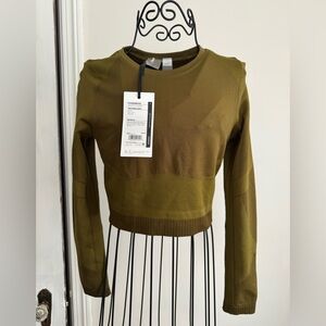 NWT CAlia Powermove Cropped Long Sleeve Top in Olive Green